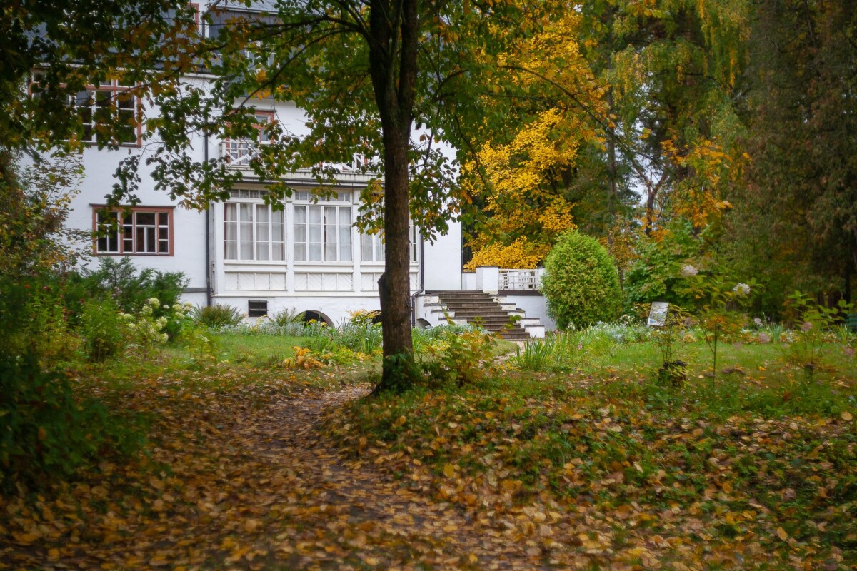 Усадьба Поленово осенью